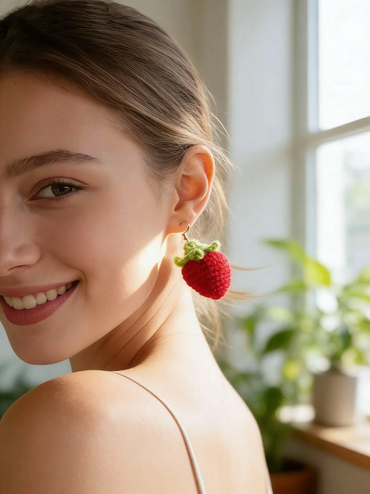 [Light and Insensitive] Strawberry Crochet Earrings | Say Goodbye to Heaviness